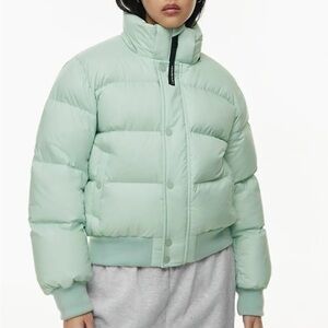 NWOT Aritzia TNA The Super Puff ™ Bomber -  XS